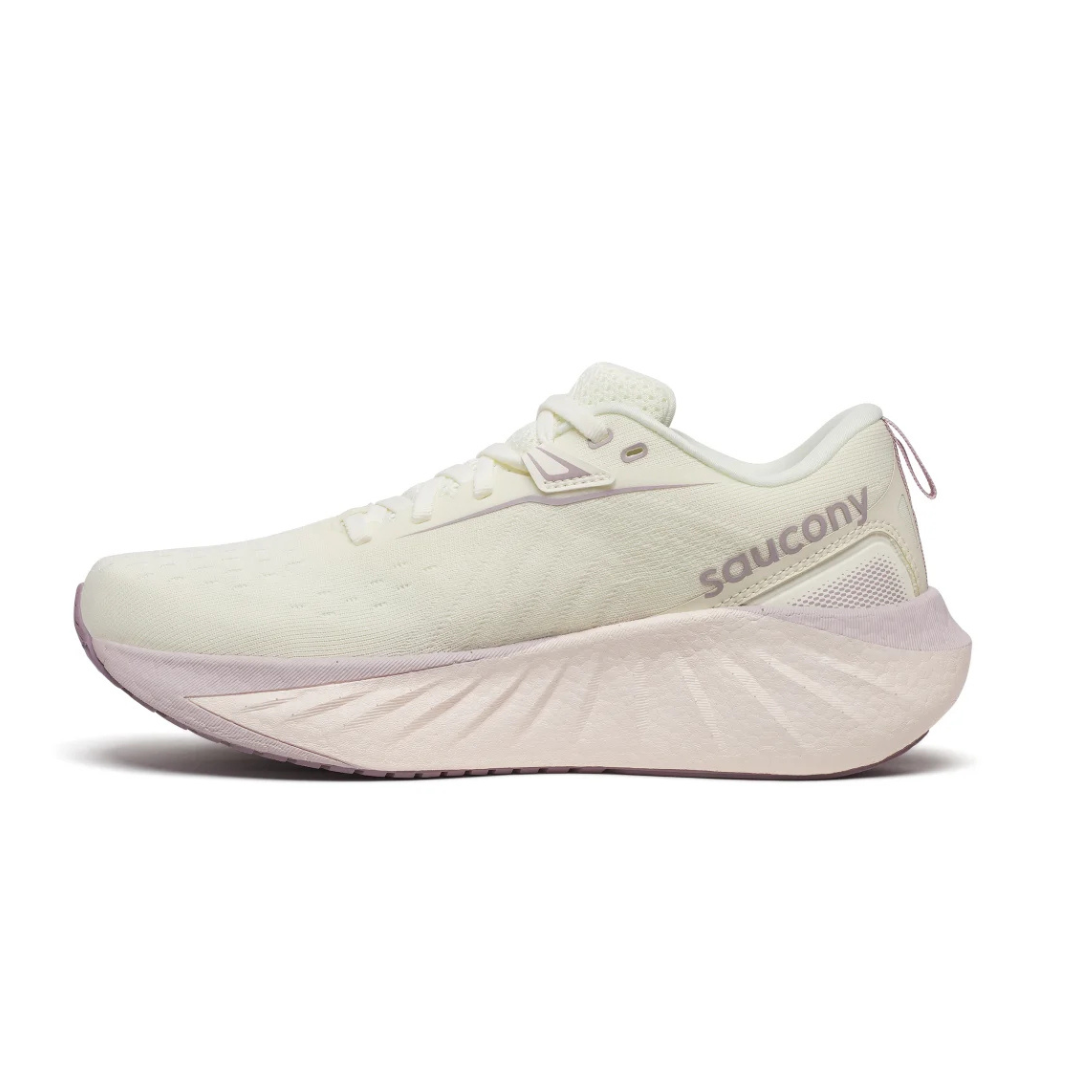 Saucony - Saucony Women's Triumph 22 Road Running Shoes - Cam2