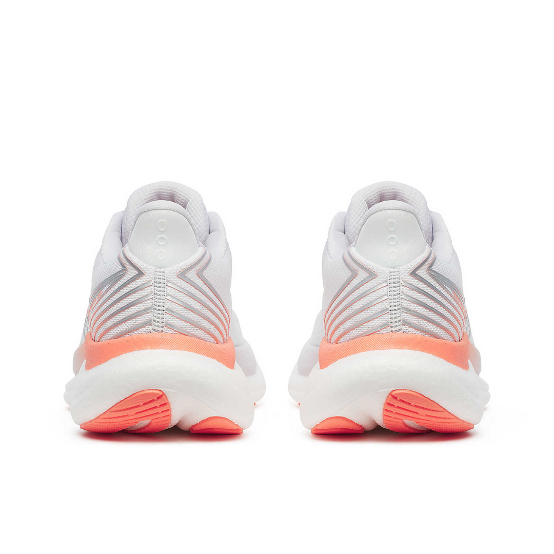 Saucony - Saucony Women's Triumph 23 Road Running Shoes - Cam2