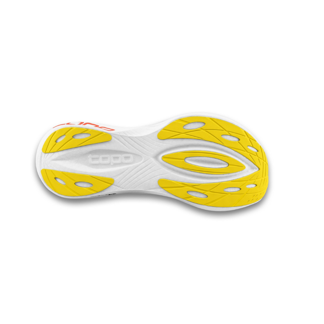 Topo Athletic - Topo Athletic Men's Specter 2 Road Running Shoes - Cam2