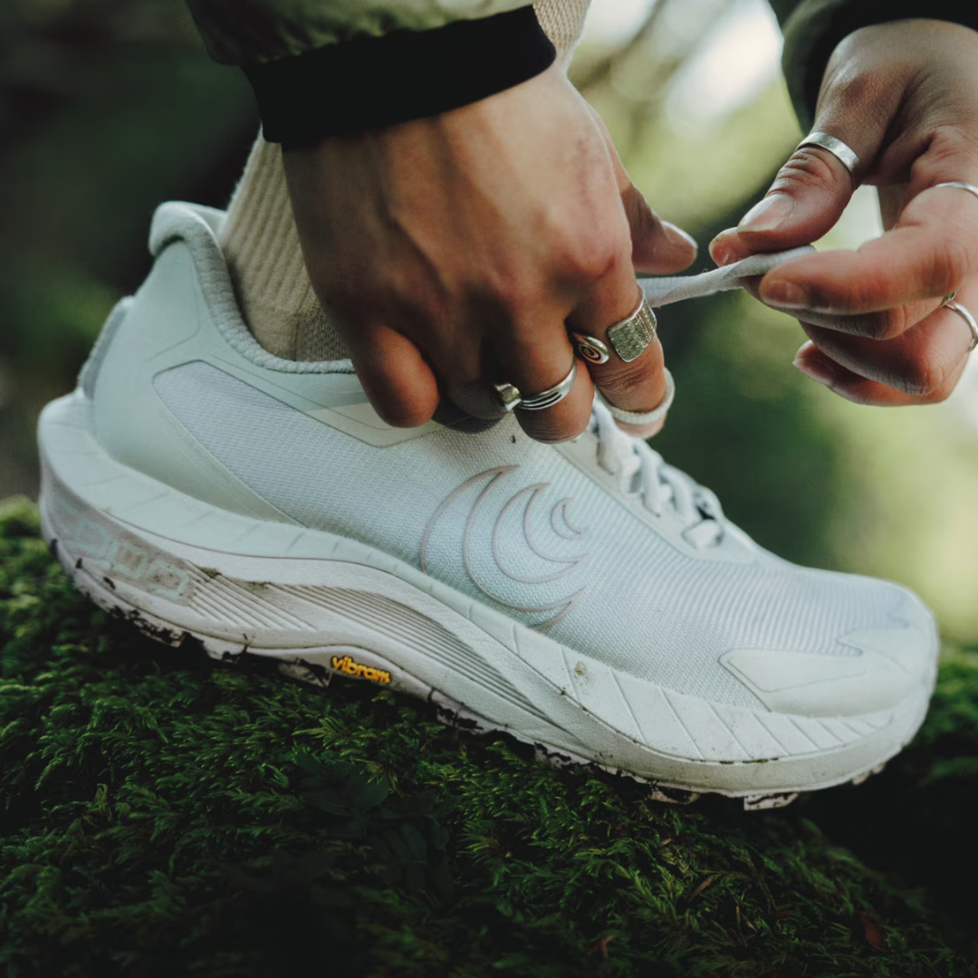 Topo Athletic - Topo Women's MTN Racer 4 Trail Running Shoes - Cam2