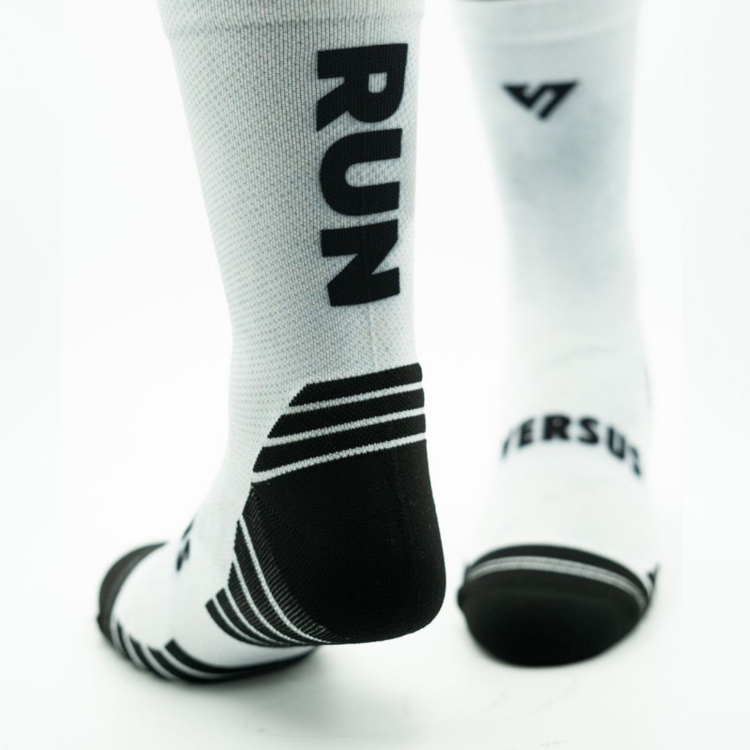 Versus RUN White Active Crew Socks