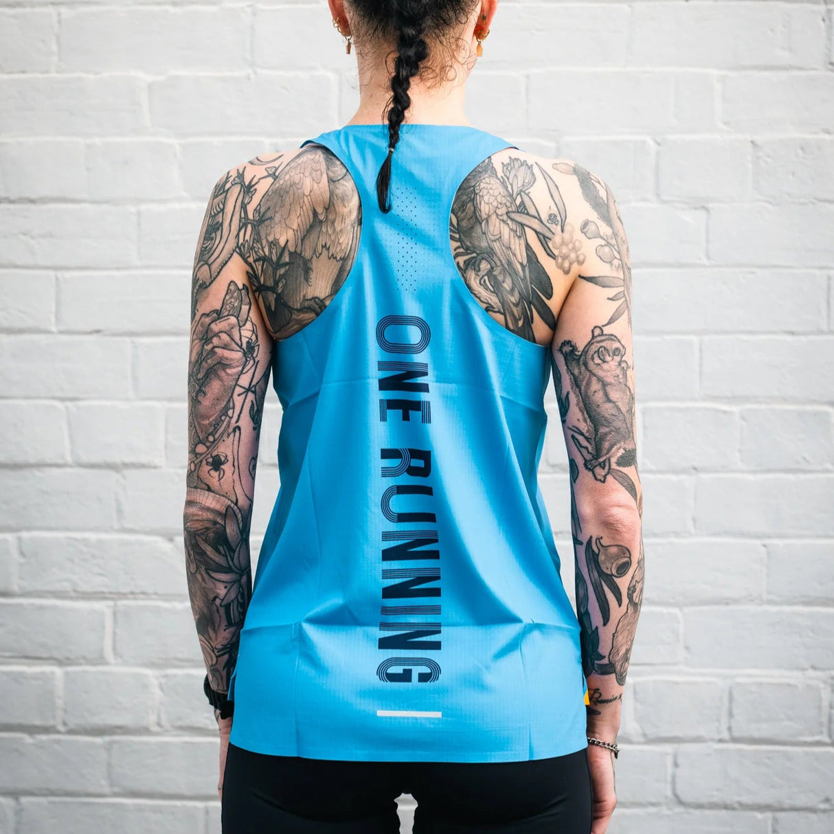 One Running - One Running Women's Victory Speed Tech Singlet - Cam2