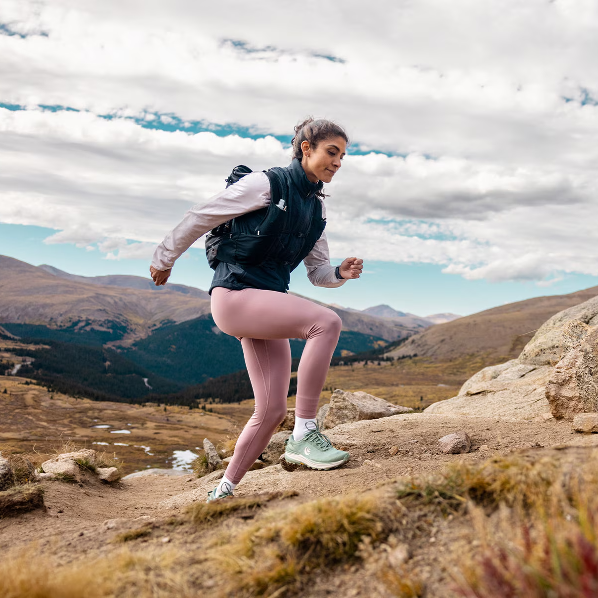 Topo Athletic - Topo Women's Traverse Trail Running Shoes (Sage/ Tan) - Cam2