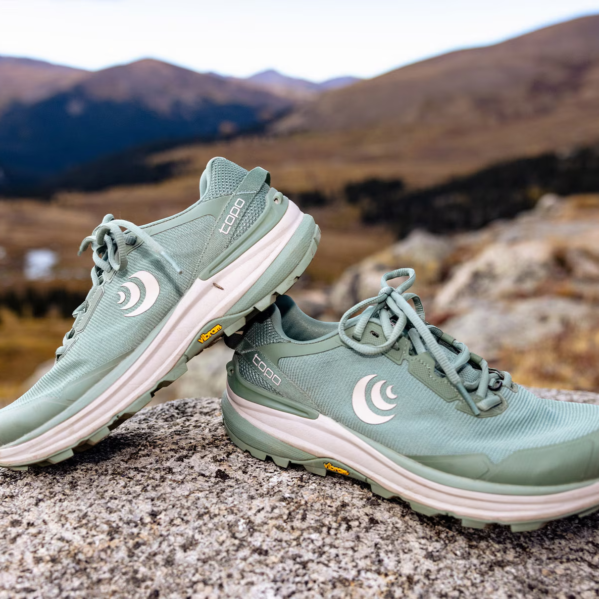 Topo Athletic - Topo Women's Traverse Trail Running Shoes (Sage/ Tan) - Cam2