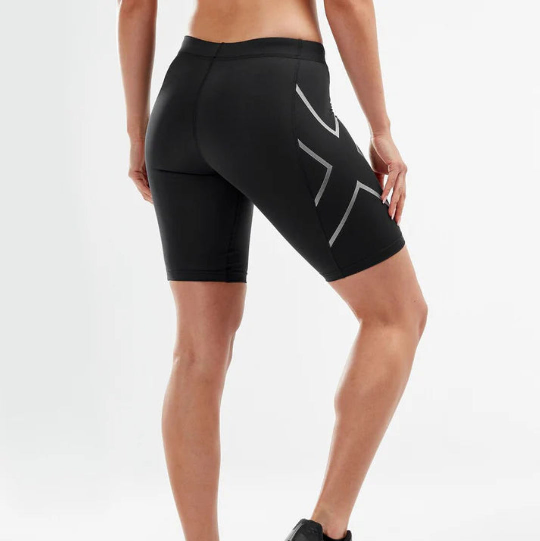 2XU - 2XU Women's TR2 Core Compression Shorts - Cam2