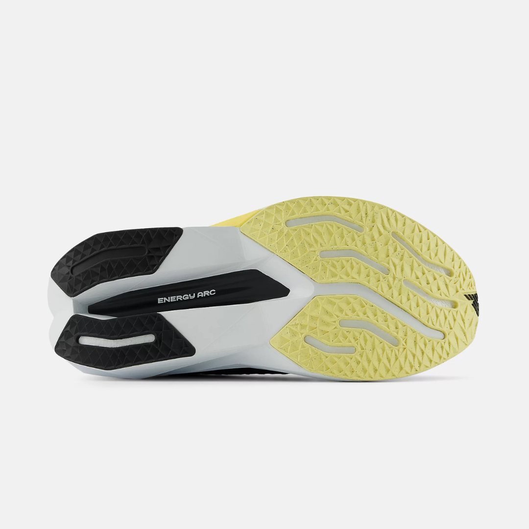 New Balance - New Balance Women's SC Trainer v3 Road Running Shoes - Cam2