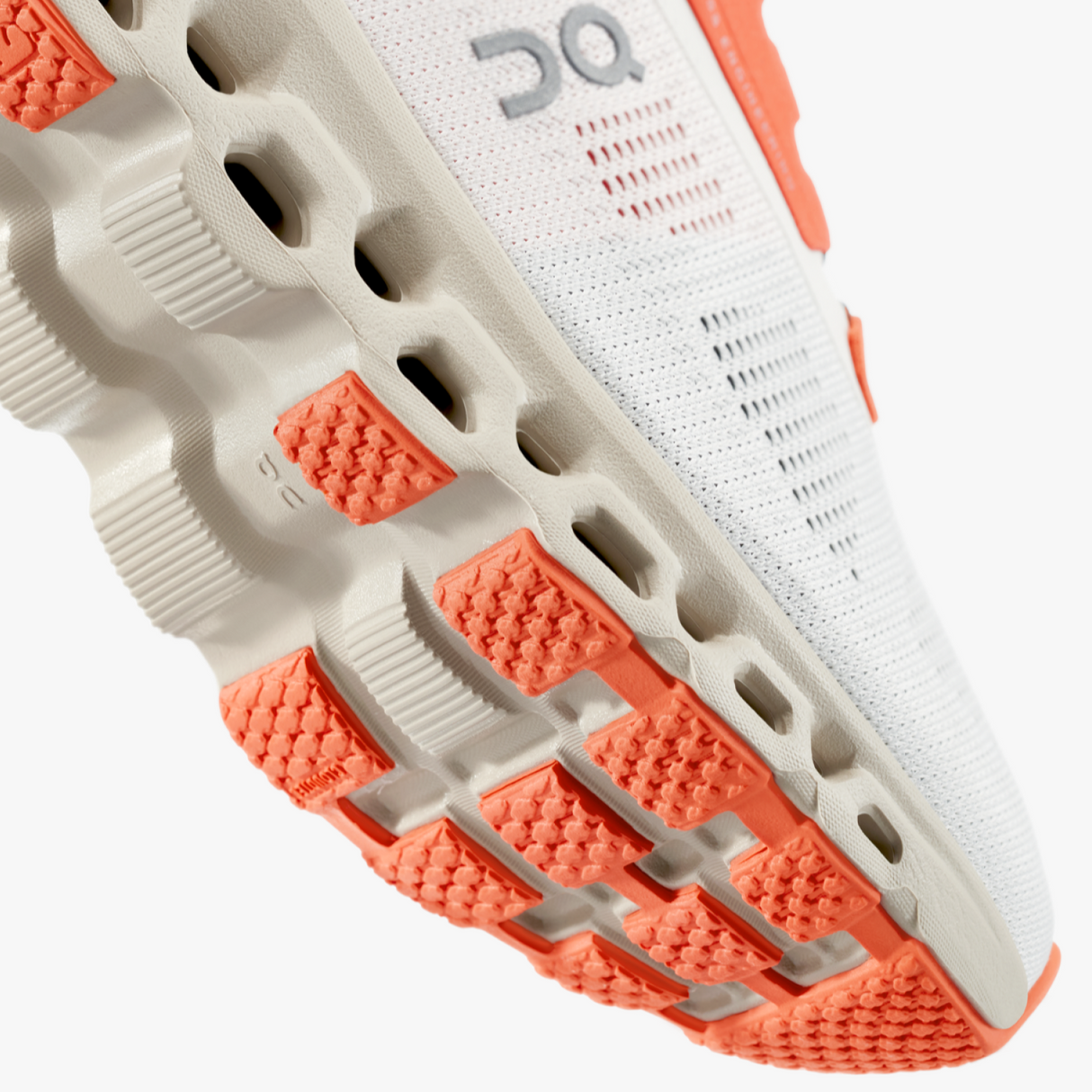 On Running - On Women's Cloudstratus 3 Road Running Shoes - Cam2