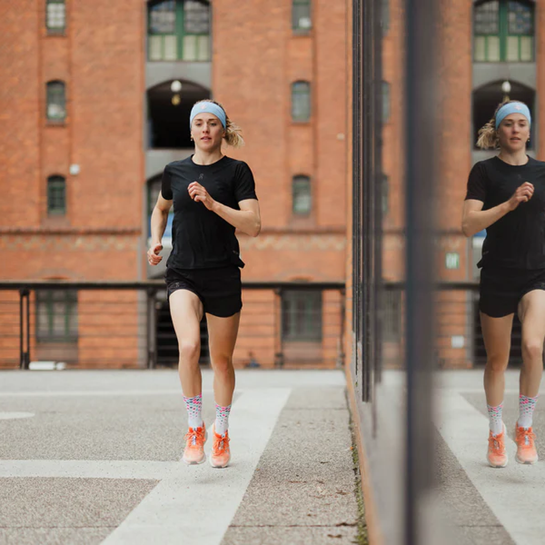 Incylence - Incylence Crystals High-Cut Running Socks - Cam2