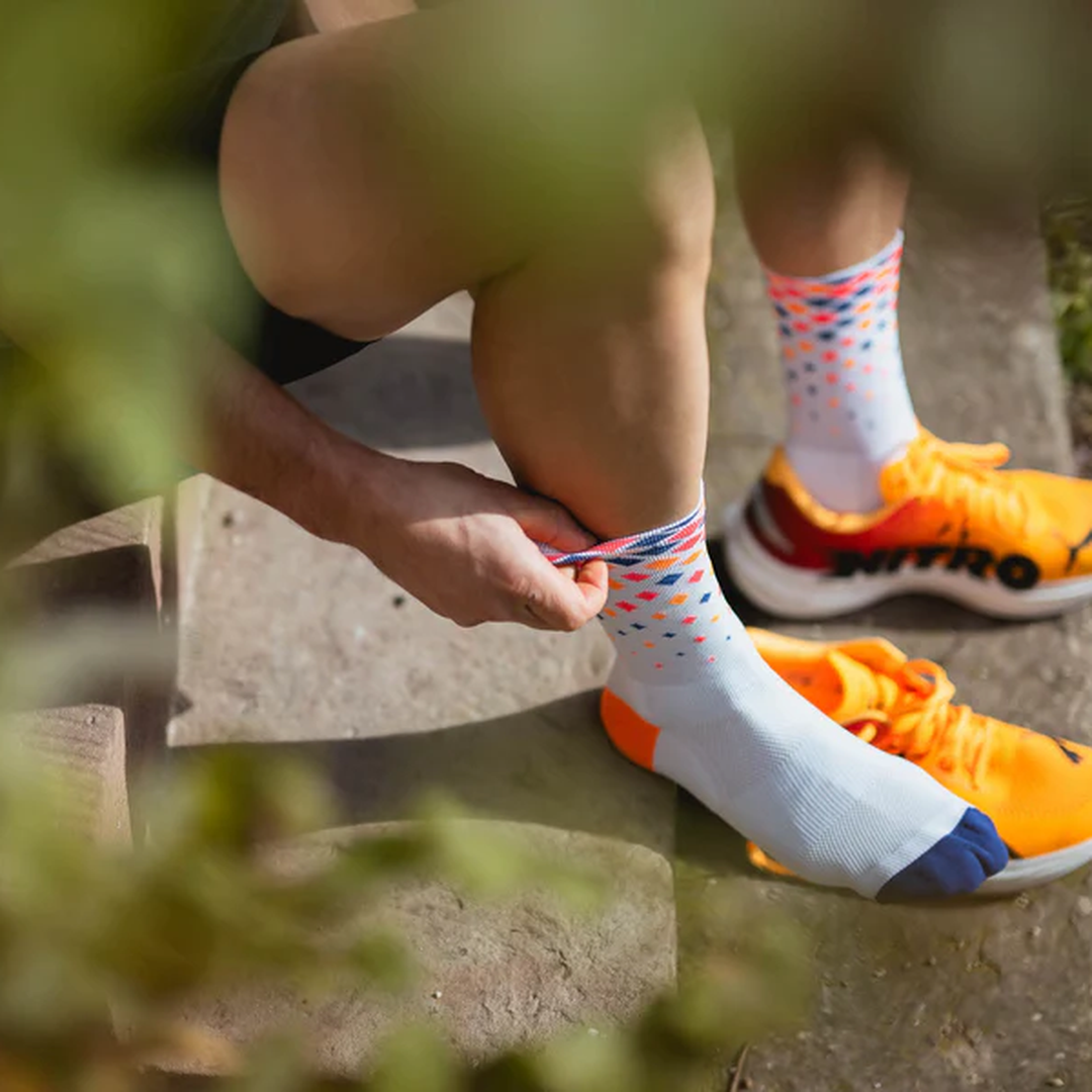 Incylence - Incylence Crystals High-Cut Running Socks - Cam2