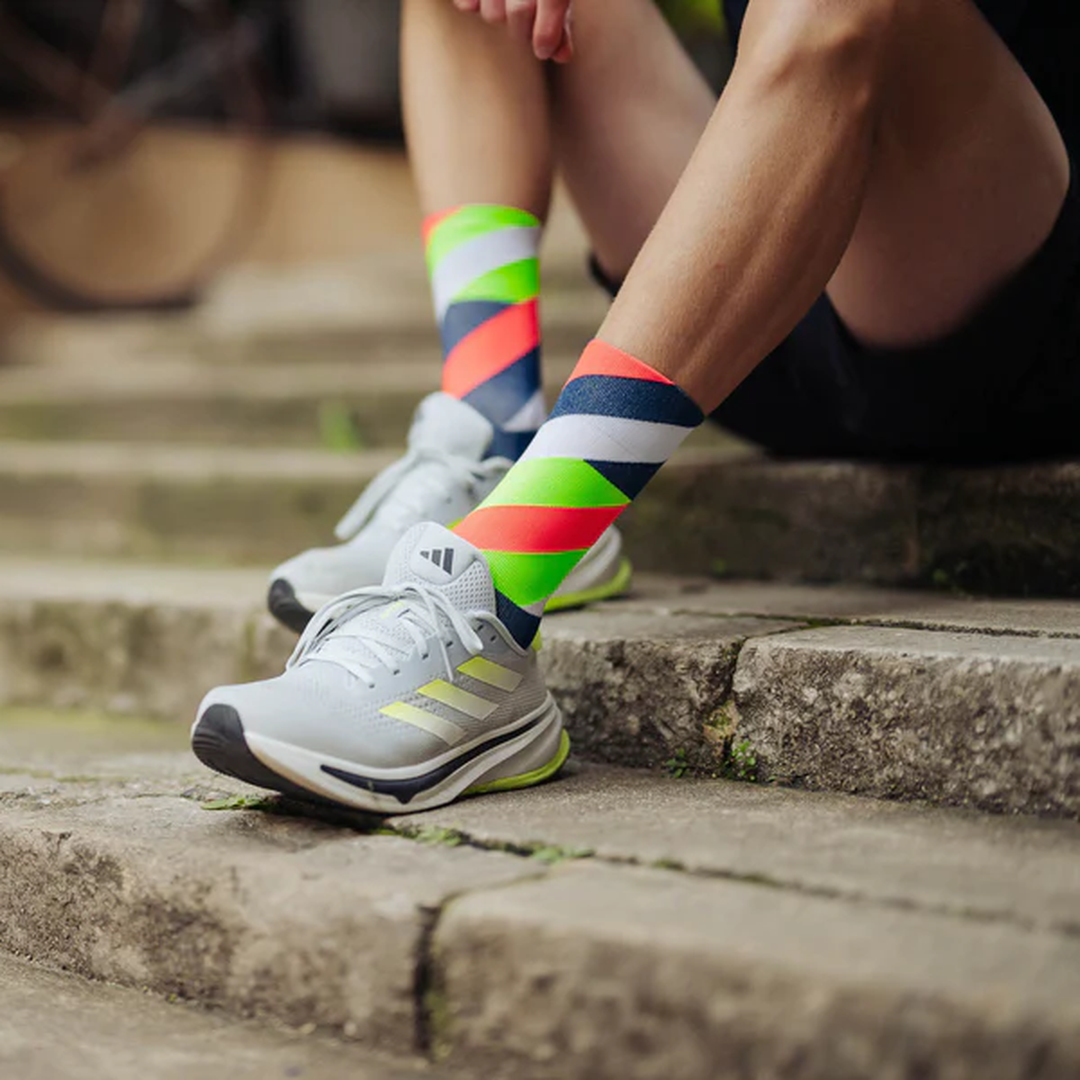 Incylence - Incylence Loops High-Cut Running Socks - Cam2