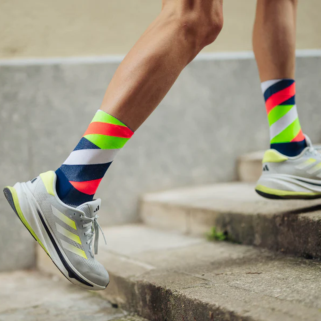 Incylence - Incylence Loops High-Cut Running Socks - Cam2