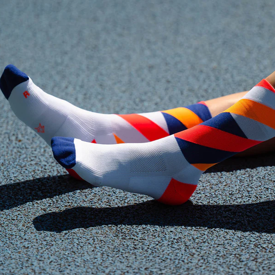 Incylence - Incylence Loops High-Cut Running Socks - Cam2