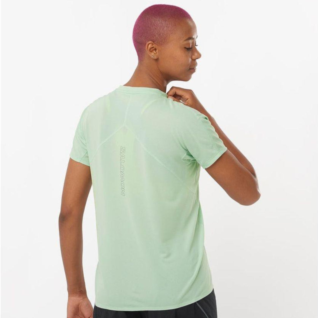 Salomon Women's Sense Aero Short Sleeve T-Shirt GFX - Cam2