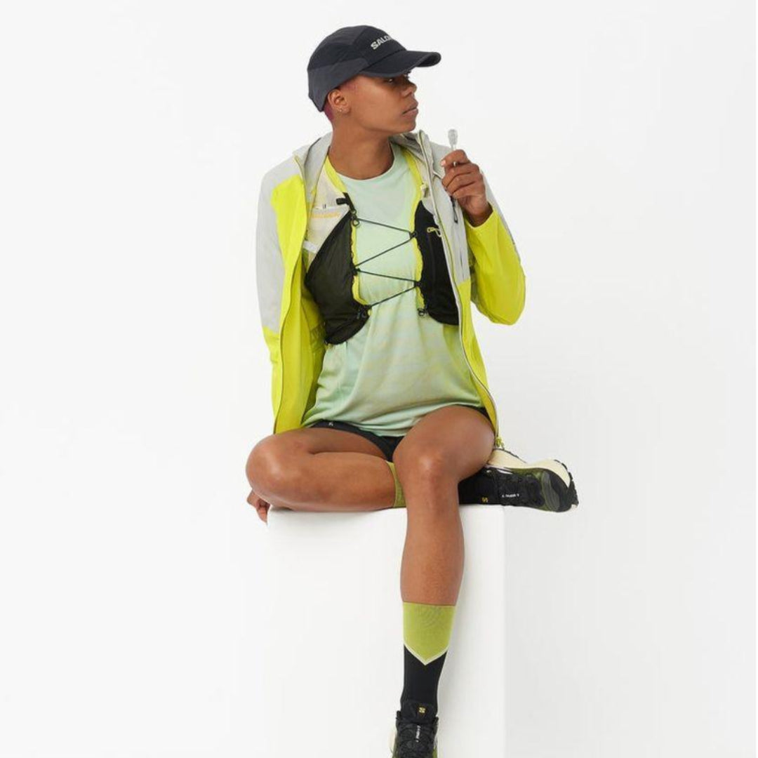 Salomon Women's Sense Aero Short Sleeve T-Shirt GFX - Cam2