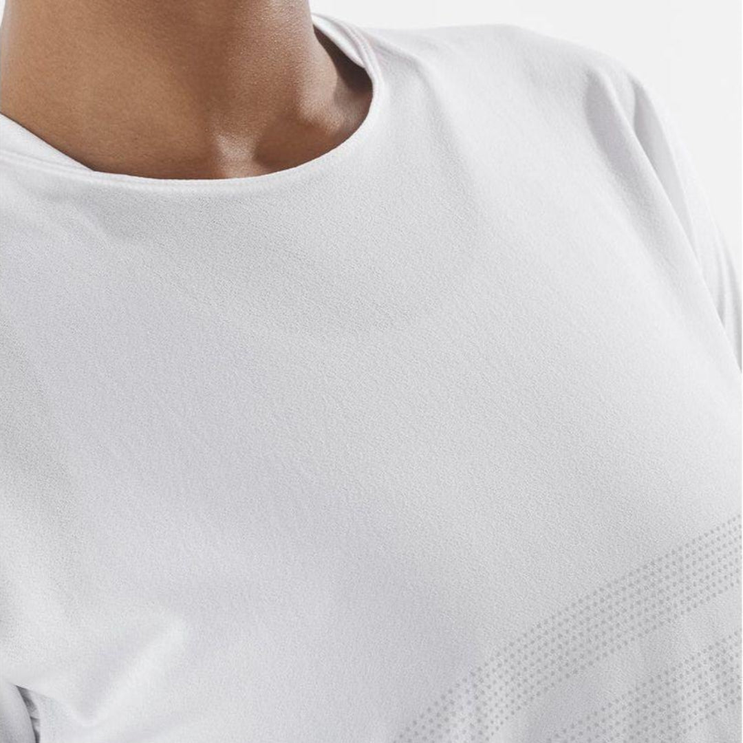 Salomon Women's Sense Aero Short Sleeve T-Shirt GFX - Cam2