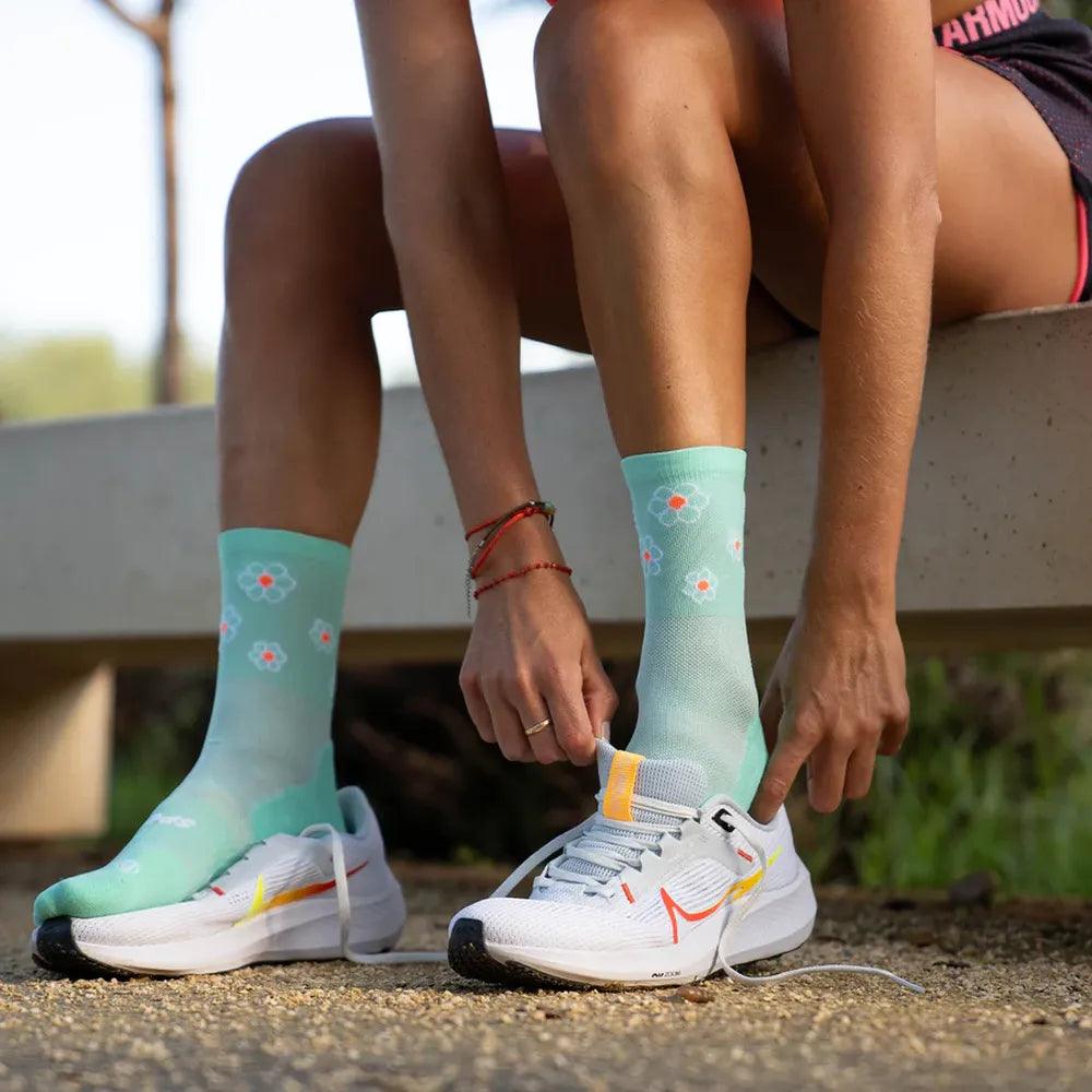 Sporcks Marguerite - Run Ultralight Socks - Cam2