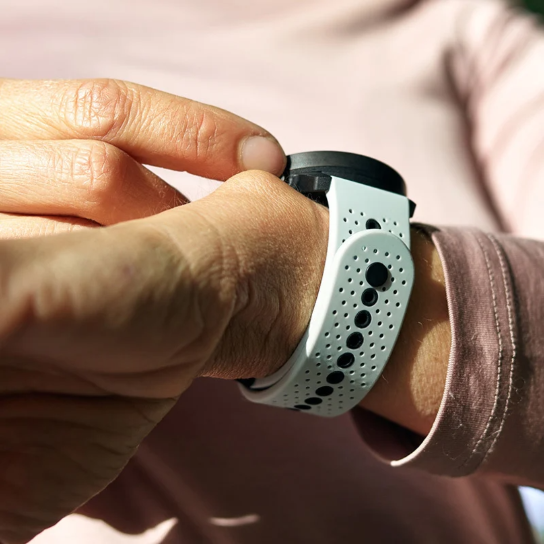 BTB (Suunto) - (B2B) Suunto 22mm Athletic 1 Silicone Strap S+M - Cam2