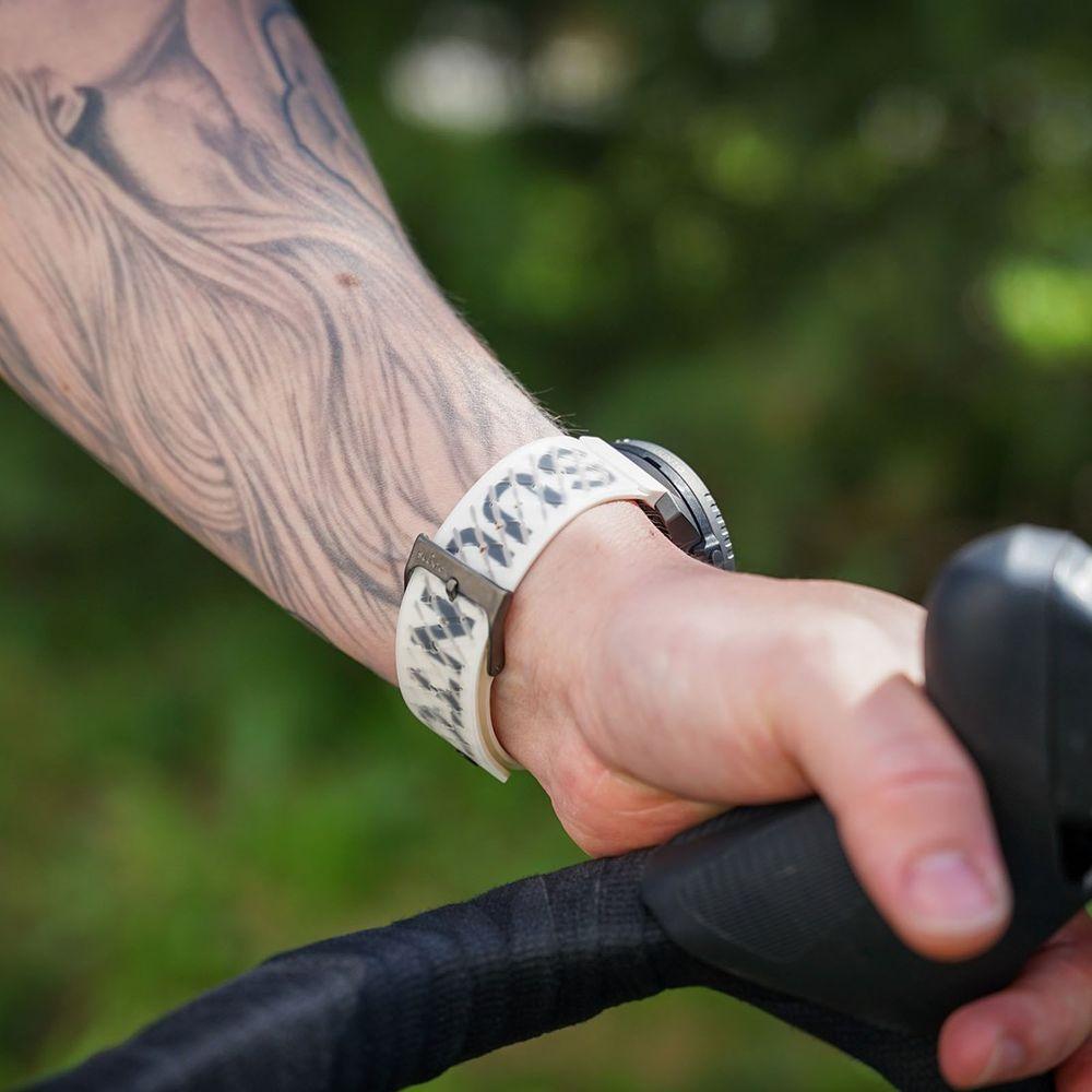Suunto 22mm Athletic 5 Silicone Strap (Pearl White) SS050959000 - Cam2