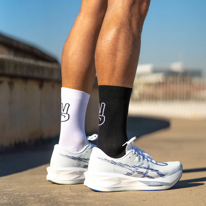 Sporcks - Sporcks BCO Negro Running Socks - Cam2