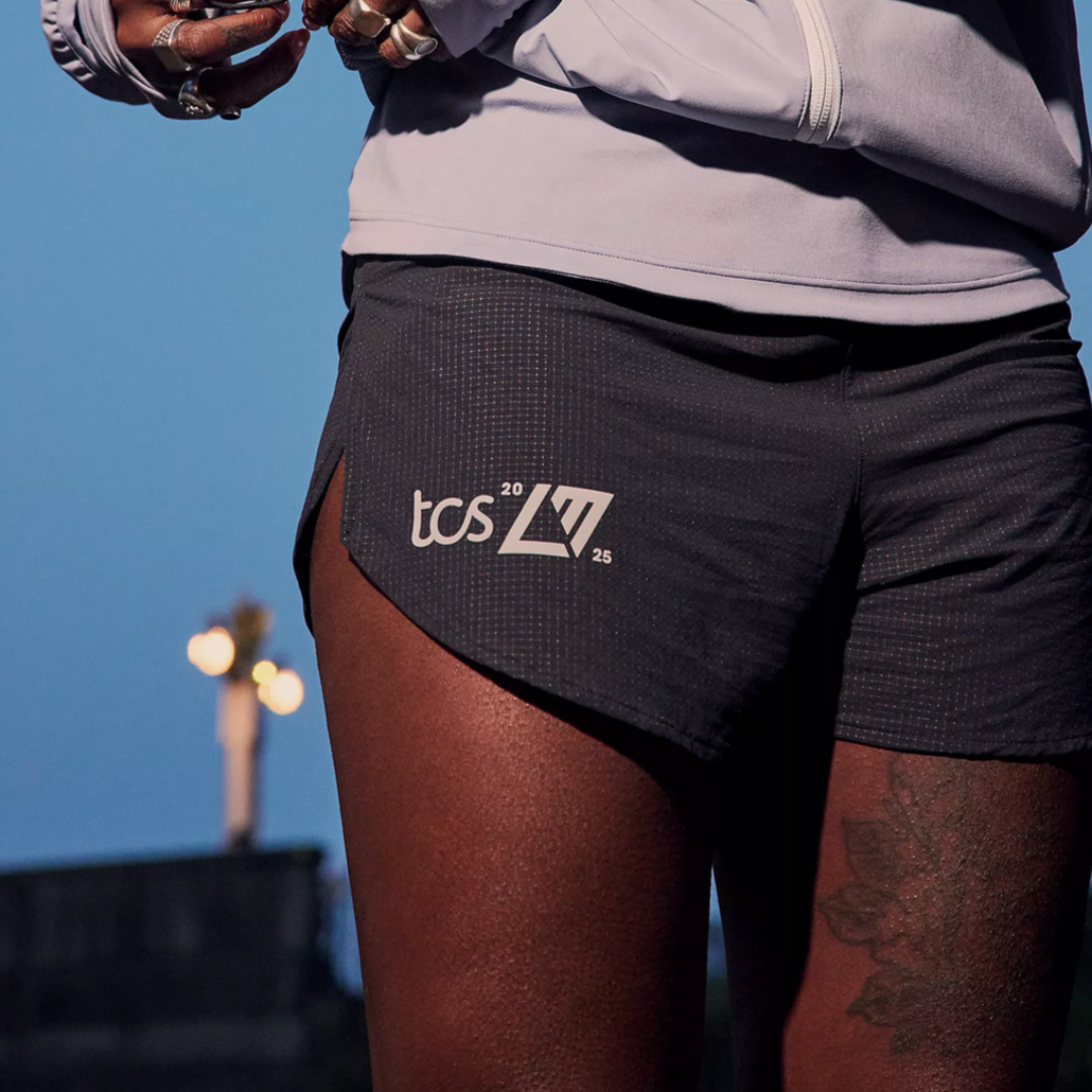 New Balance - New Balance Women's London Special Edition RC Ultra Light Shorts - Cam2