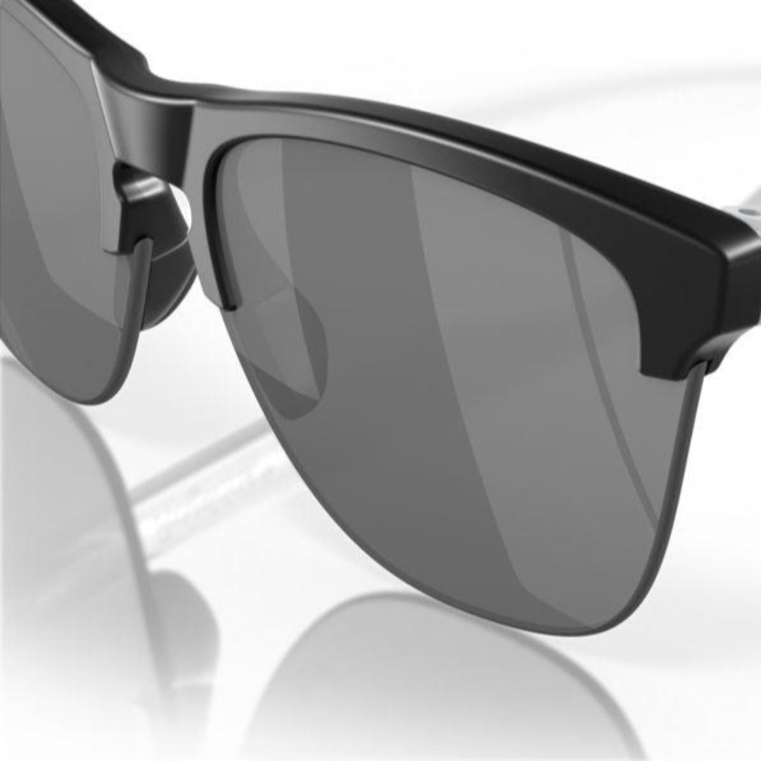 Oakley Frogskins Lite Matte Black/Prizm Black 0OO9374-937453