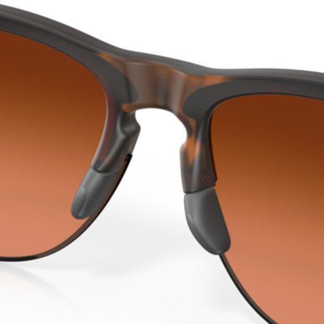 Oakley Frogskins Lite Matte Brown Tortoise/Prizm Brown Gradient 0OO9374-937450