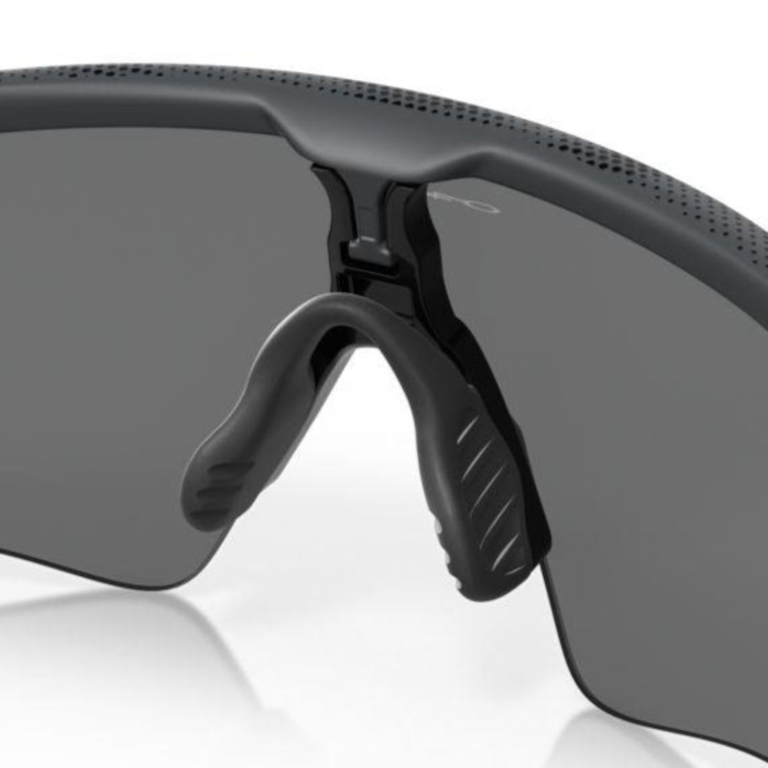 Oakley Radar EV Path High Resolution Carbon/Prizm Black Polarized 0OO9208-9208D3 - Cam2