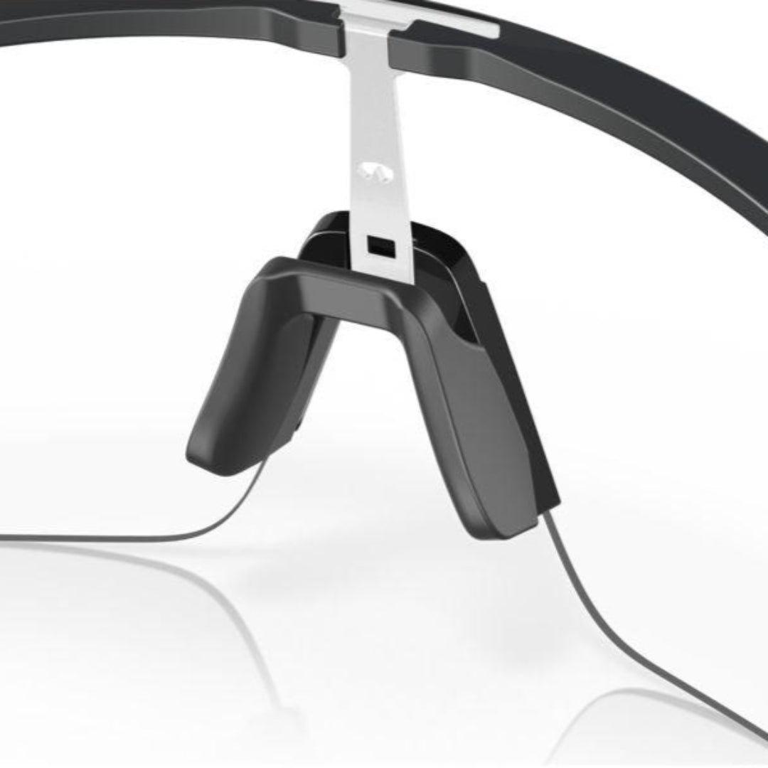 Oakley Sutro Lite (Low Bridge Fit) Matte Carbon/Clear To Black Iridium Photochromic 0OO9463A-946318