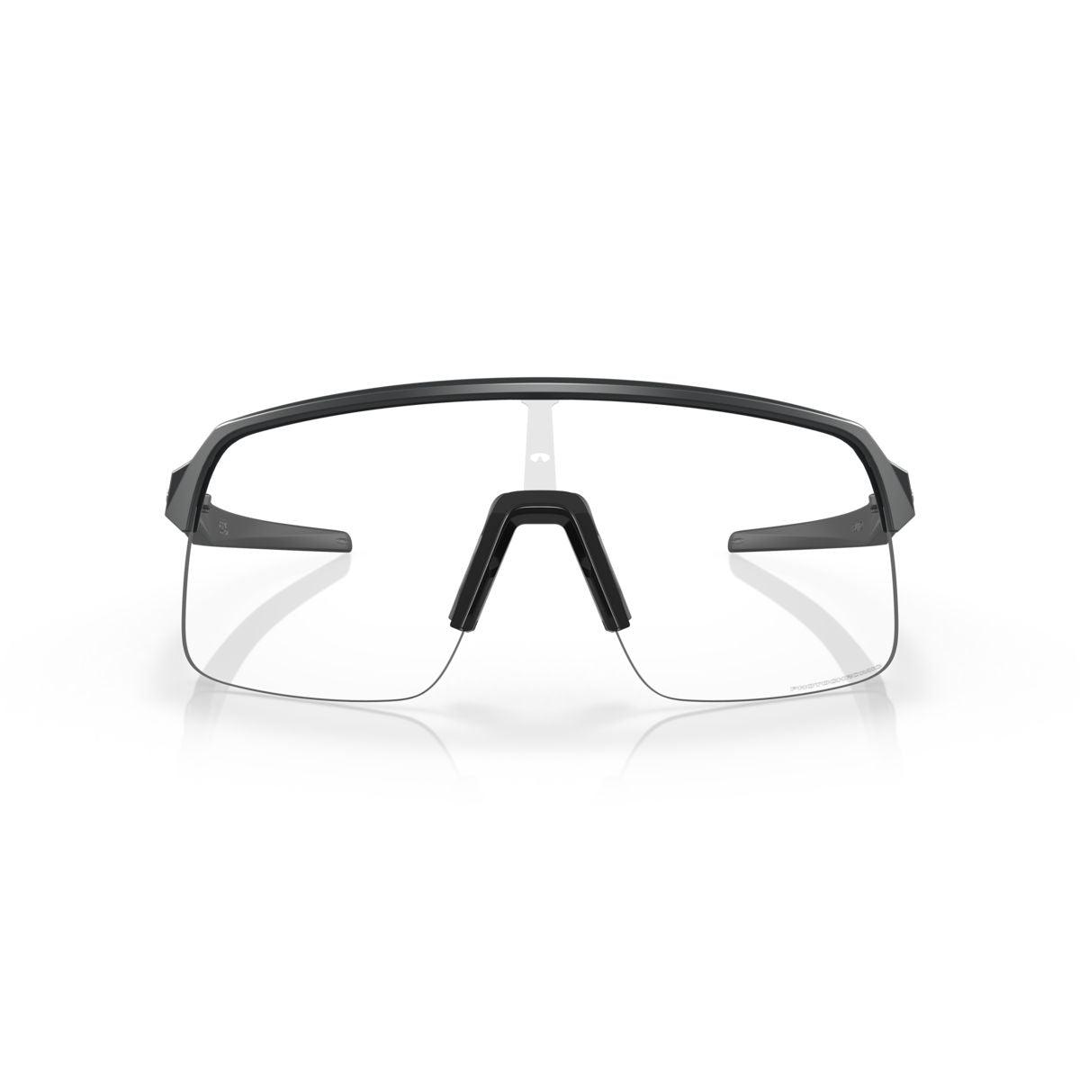 Oakley Sutro Lite (Low Bridge Fit) Matte Carbon/Clear To Black Iridium Photochromic 0OO9463A-946318