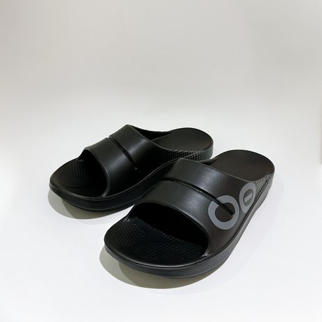 Oofos Unisex's OOahh Sport Slide Sandal (OF1500) - Cam2