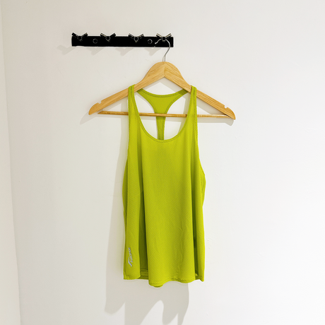 Saucony Women's Sport Vest (Mustard Green) - Cam2