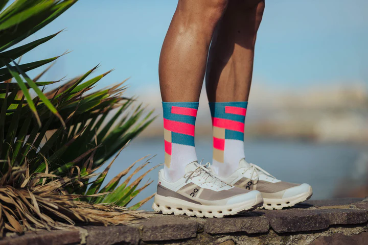Incylence - Incylence Unisex's Ultralight High-Cut Running Socks (Spirals) - Cam2 