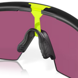 Oakley Sphaera Sunglasses 0OO9403-940308