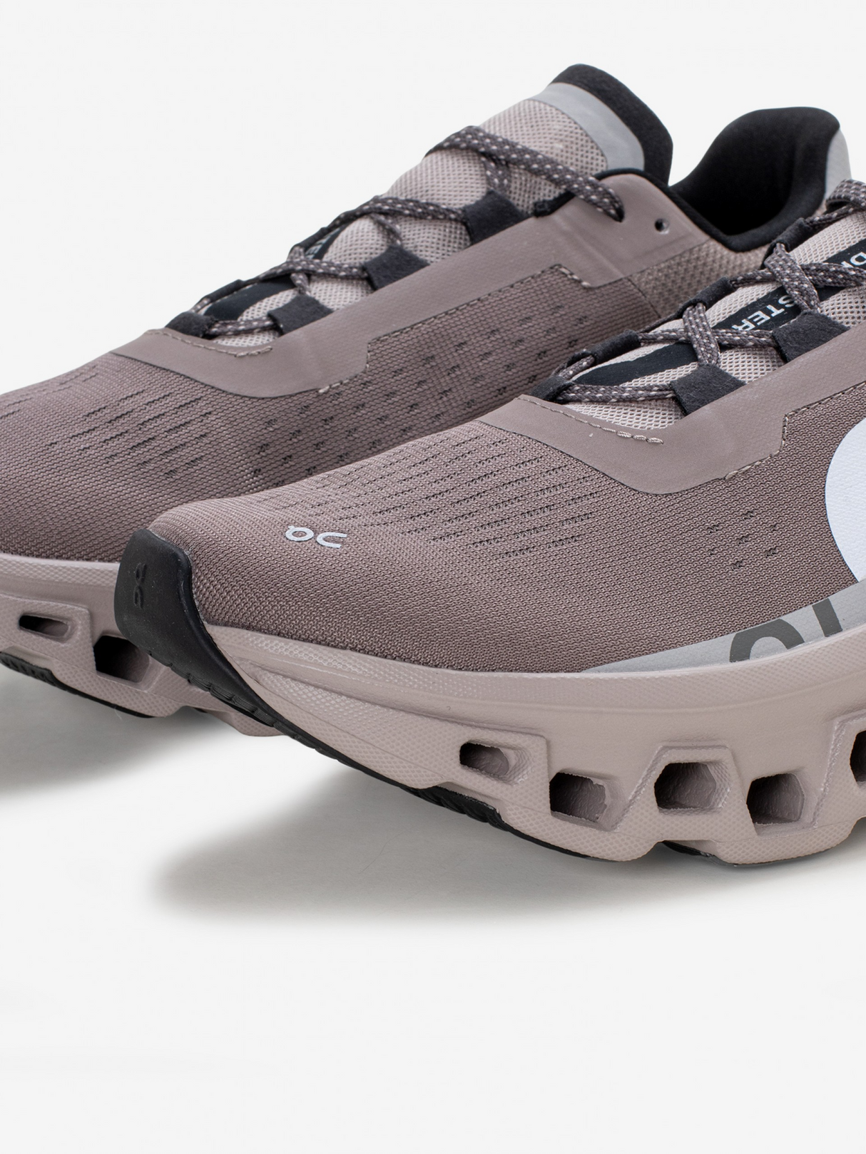 On Men's Cloudmonster Road Running Shoes