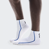 On Unisex's Court Sock Mid