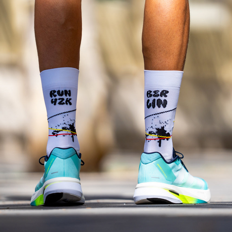 Sporcks - Sporcks Run Berlin Running Socks - Cam2 