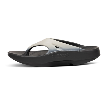 Oofos - Oofos Unisex's OOriginal Sport Chalk (OF1001) - Cam2 