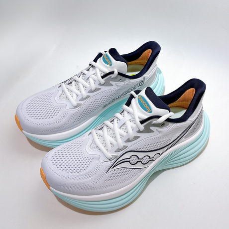 Saucony - Saucony Women's Triumph 24 Road Running Shoes - Cam2 
