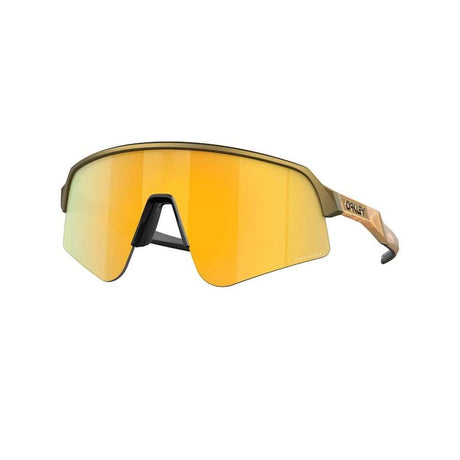Oakley Sutro Lite Sweep Sunglasses (Brass Tax/Prizm 24K) 0OO9465-946521 - Cam2