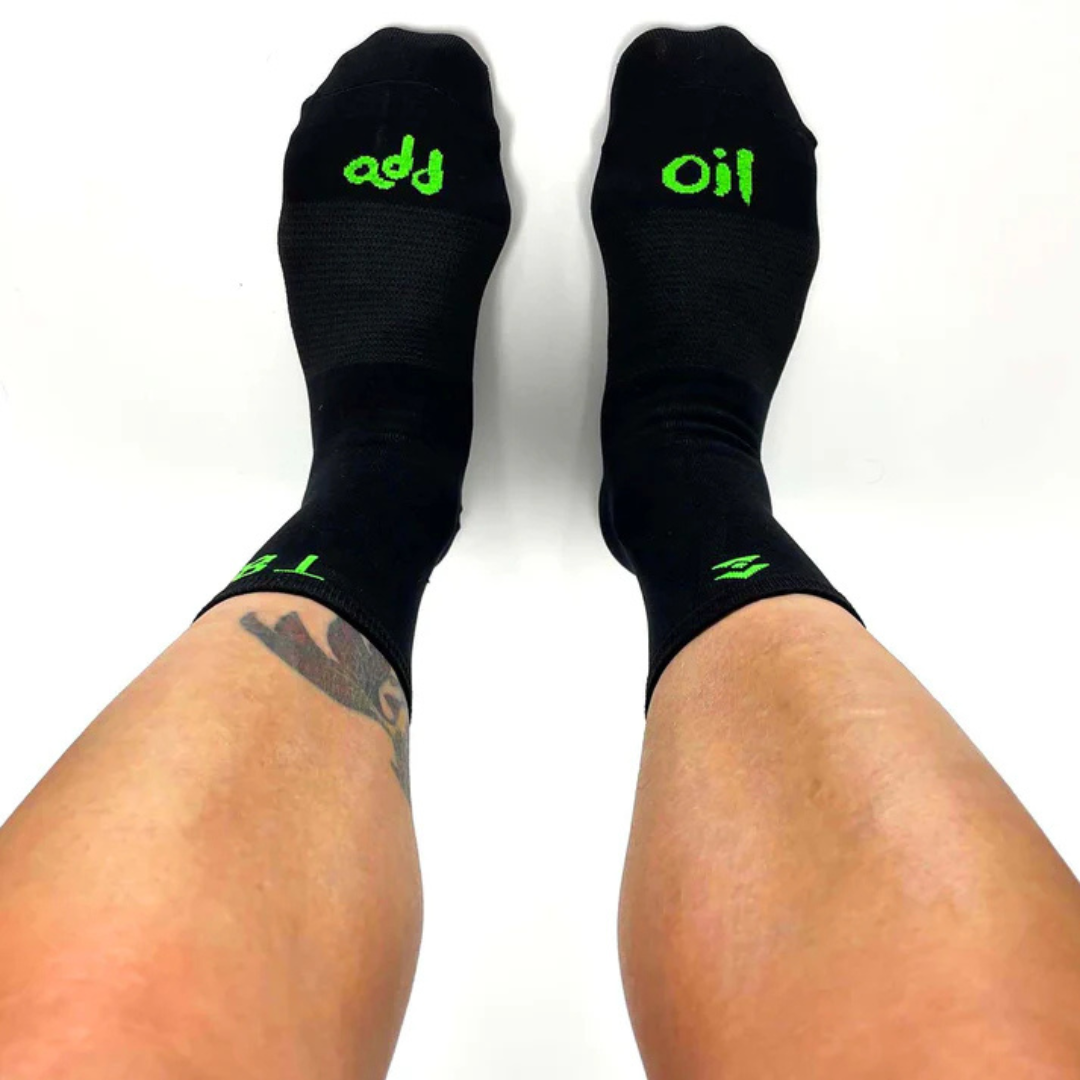 T8 Unisex's Air Socks