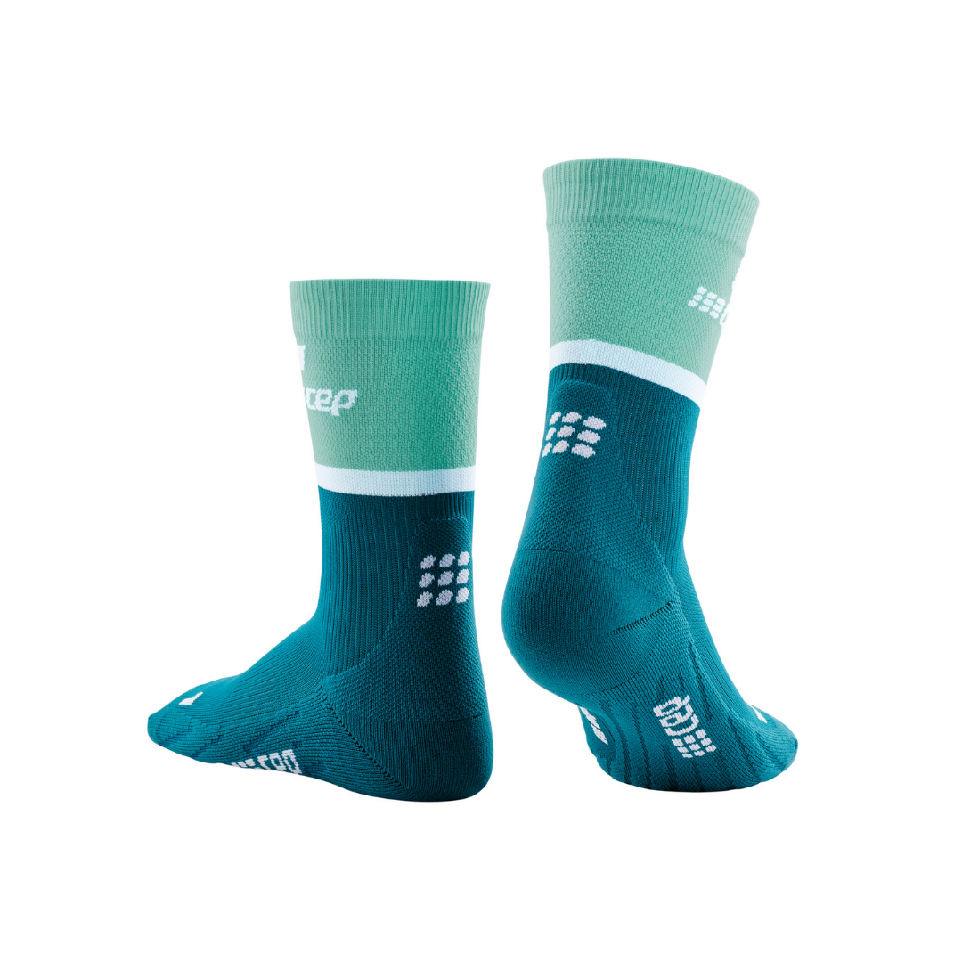 CEP Women's The Run Compression Socks Mid Cut v4