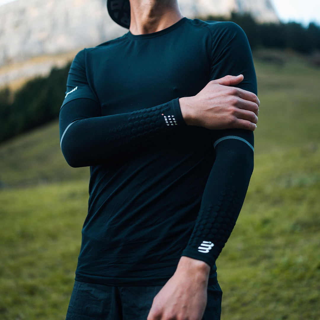 Compressport (C) - Compressport Unisex's ArmForce Ultralight - Cam2 