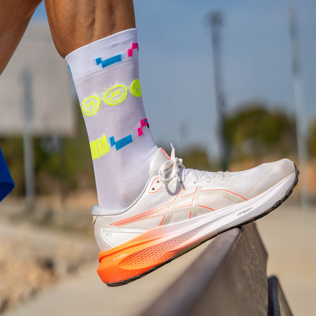 Sporcks - Sporcks 80'S Night Running Socks - Cam2 