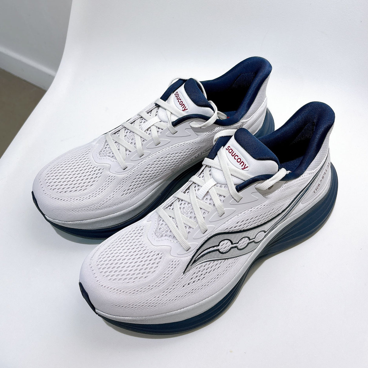 Saucony - Saucony Unisex's Triumph 24 Road Running Shoes - Cam2 