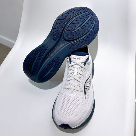 Saucony - Saucony Unisex's Triumph 24 Road Running Shoes - Cam2 