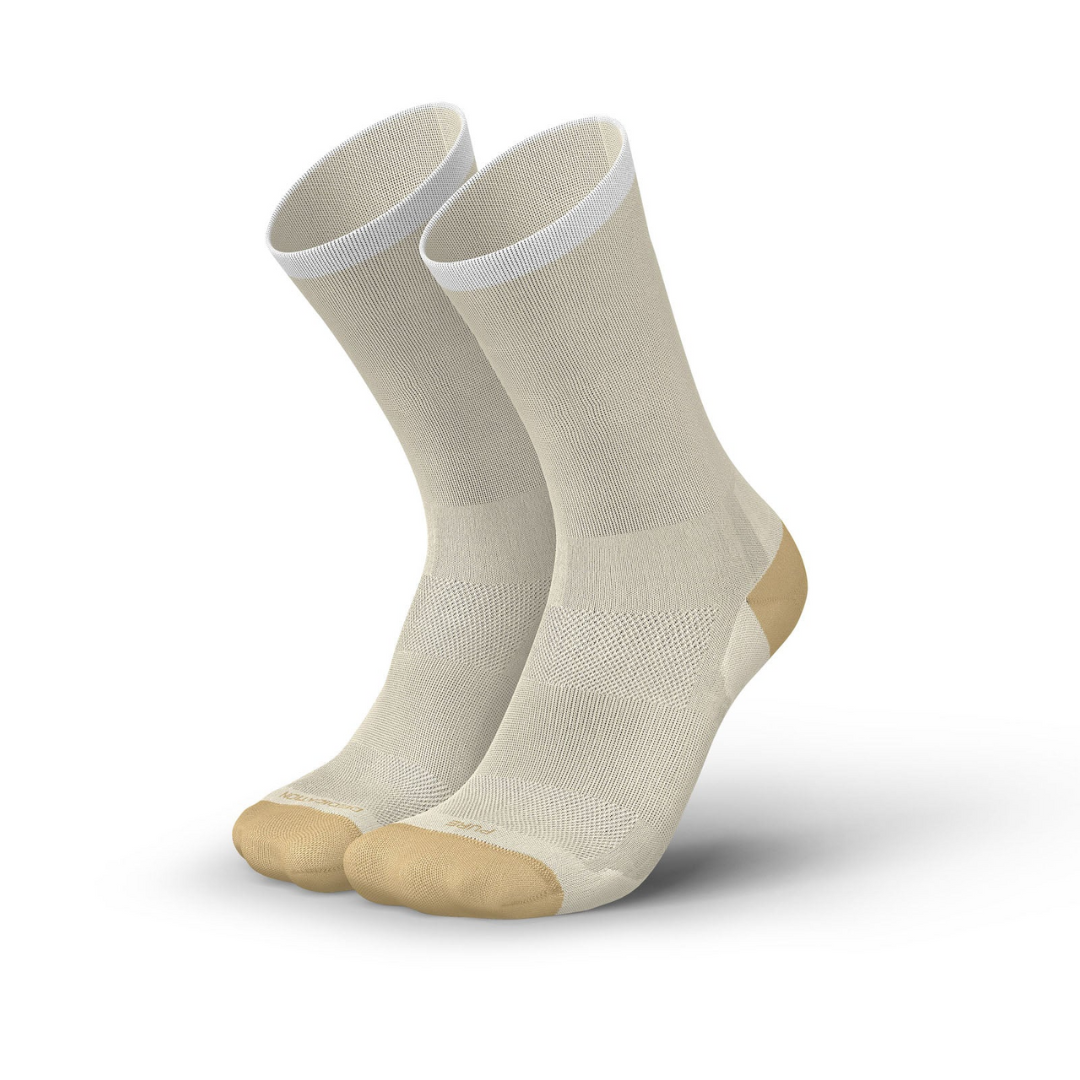 Incylence - Incylence Ultralight Pure V1 High-Cut Running Socks - Cam2 