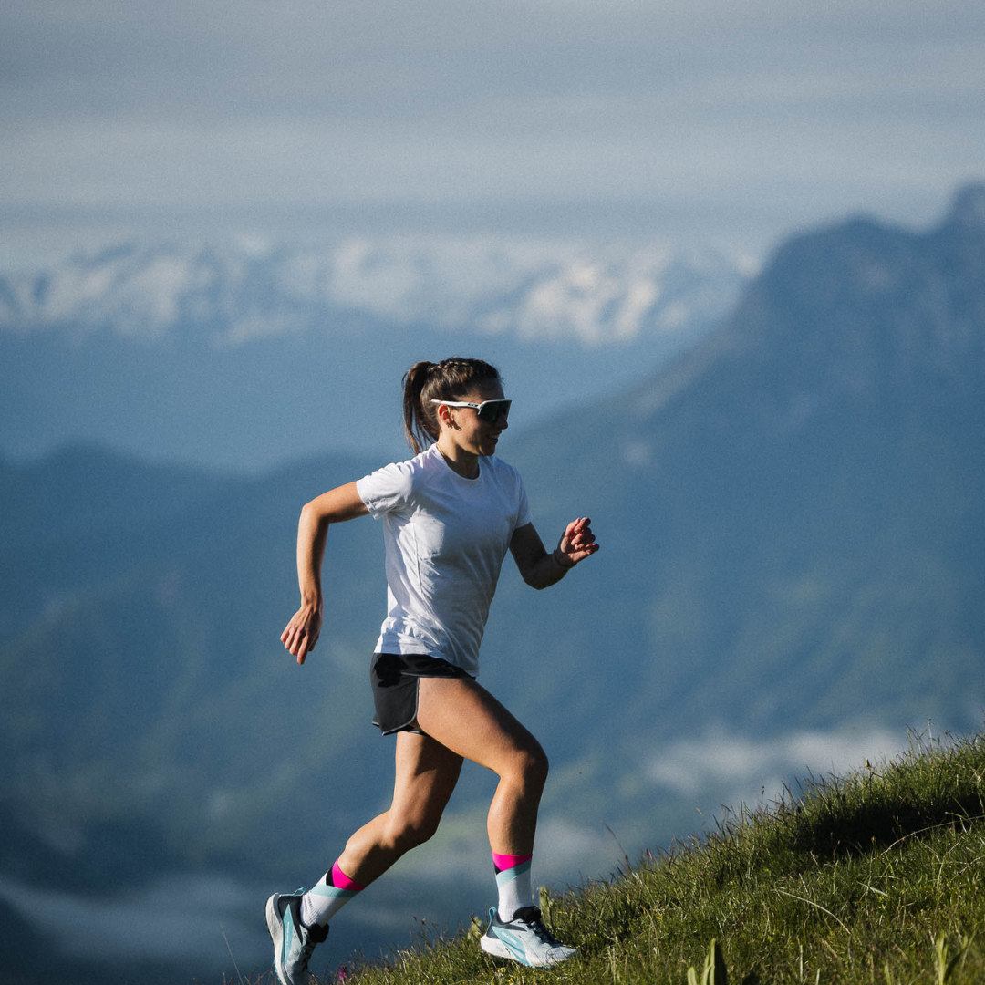 Incylence - Incylence Ultralight Trail Summits High-Cut Running Socks - Cam2 