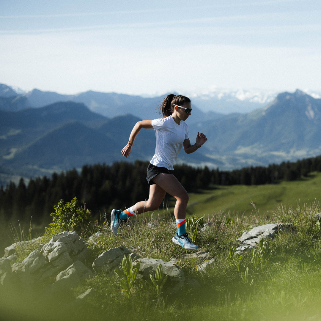 Incylence - Incylence Ultralight Trail Summits High-Cut Running Socks - Cam2 
