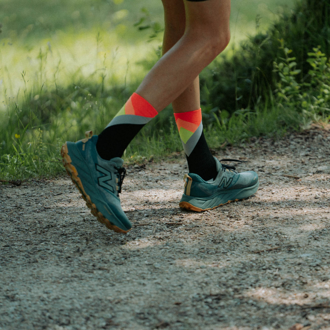 Incylence - Incylence Ultralight Trail Summits High-Cut Running Socks - Cam2 