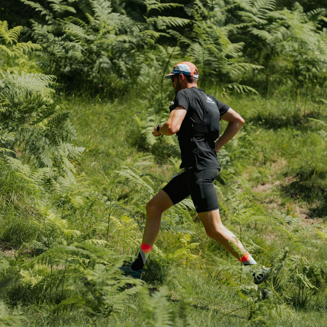 Incylence - Incylence Ultralight Trail Summits High-Cut Running Socks - Cam2 